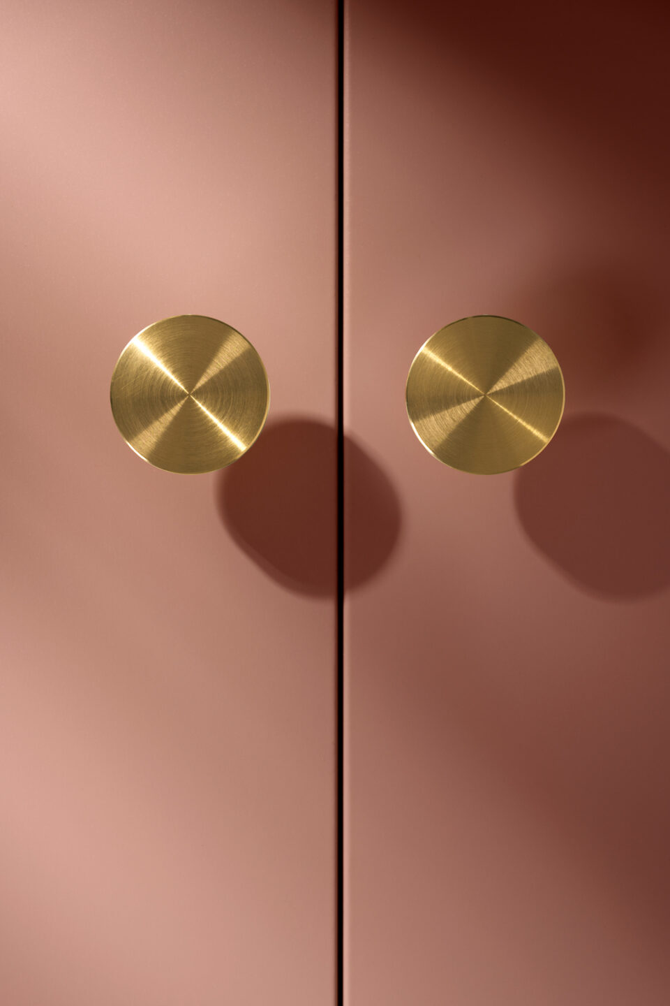 Mosiężne uchwyty meblowe NENA