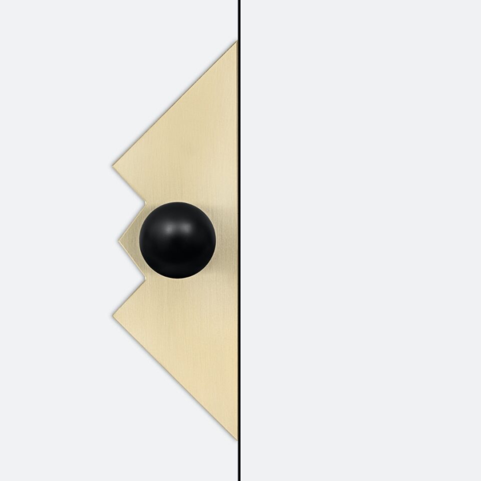 mosiężny uchwyt PILLOW QUEEN + ODETE M