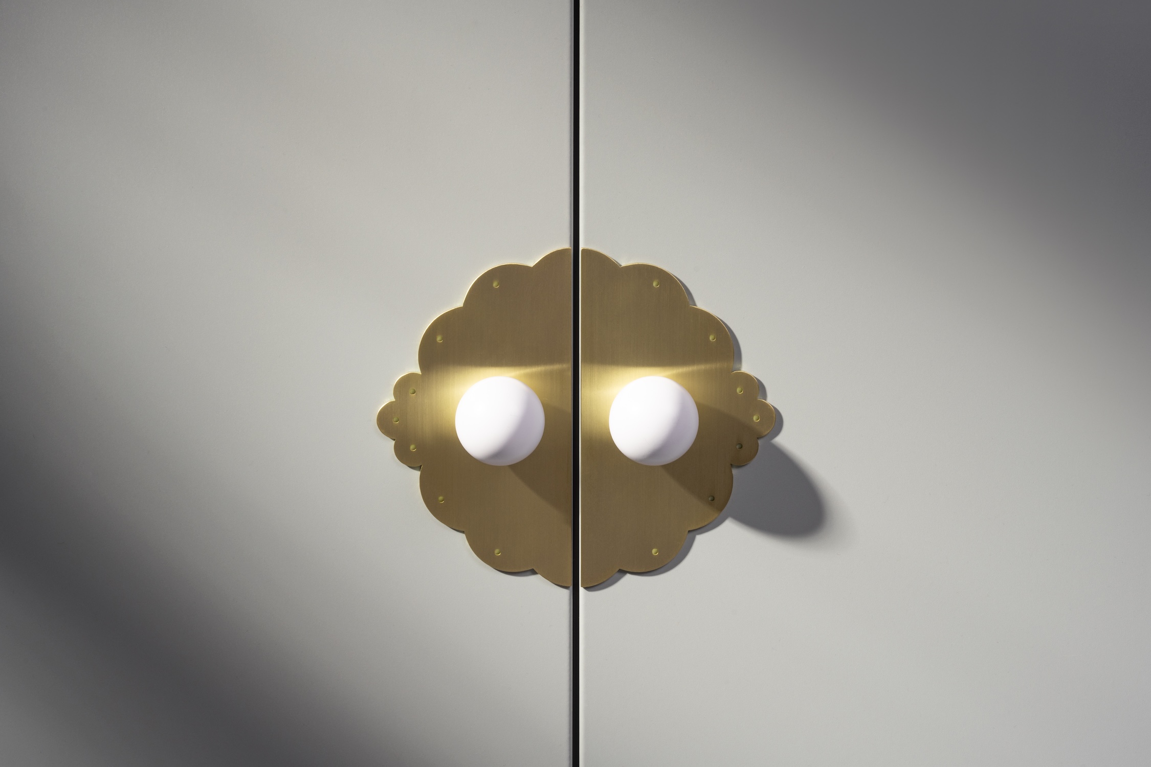 Uchwyt mosięzny LACE 01 OPEN&HIDE